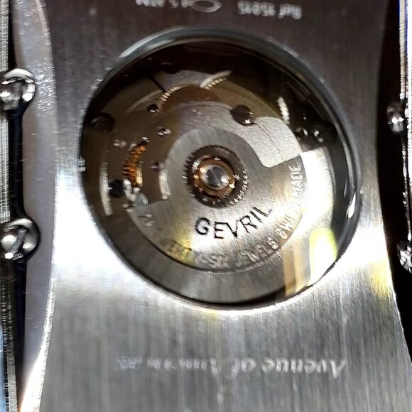 Gevril Swiss Made Men's Watch - Father's Day Price Reduction - Picture 6 of 12